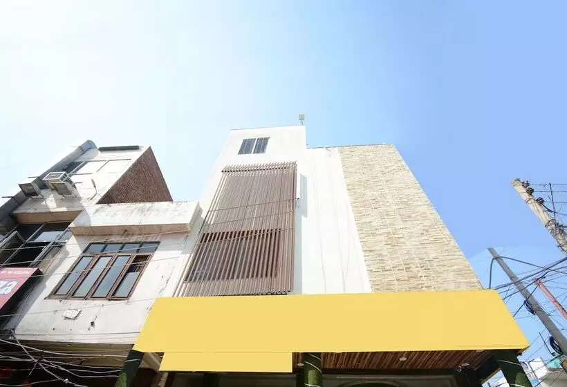 ホテル Vaishno By Oyo Rooms