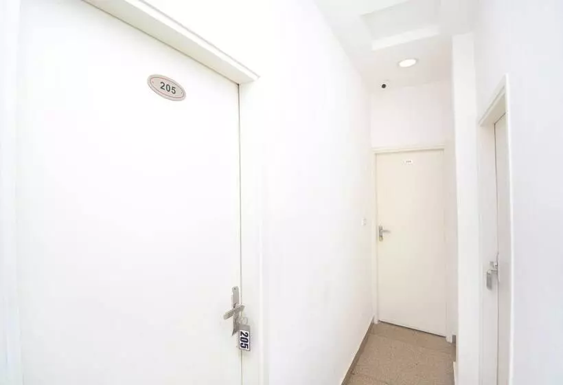 ホテル Vaishno By Oyo Rooms