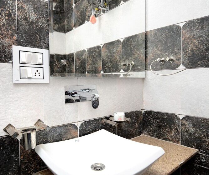 Hotel Vaishno By Oyo Rooms