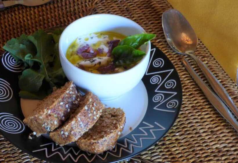 پانسیون Babson House @ Cheetah Conservation Fund