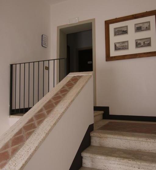 ペンション Foresteria Poggio Bonelli