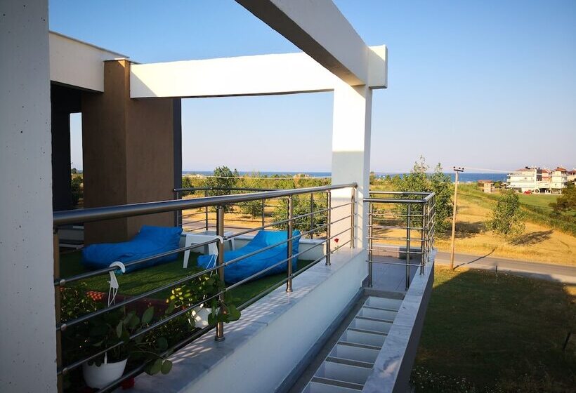 פנסיון Peloton Inn