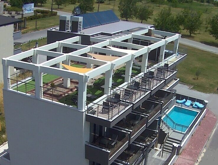 פנסיון Peloton Inn