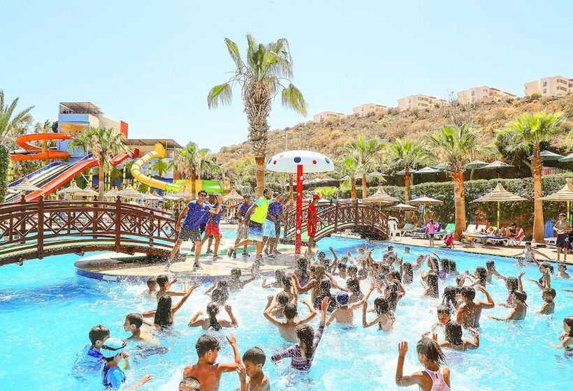 Atlantica Parc Beach