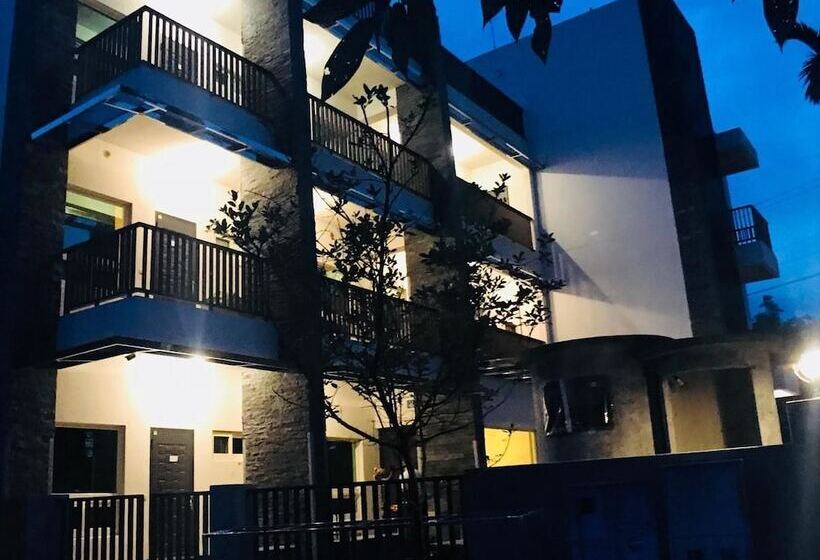 تختخواب و صبحانه Xitou Bi Xue Shan Lin Homestay