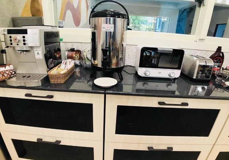 تختخواب و صبحانه Xitou Bi Xue Shan Lin Homestay