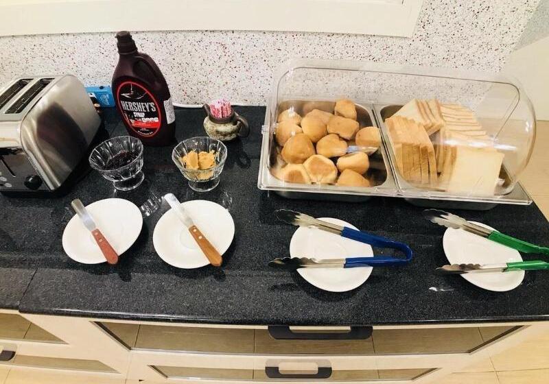 تختخواب و صبحانه Xitou Bi Xue Shan Lin Homestay