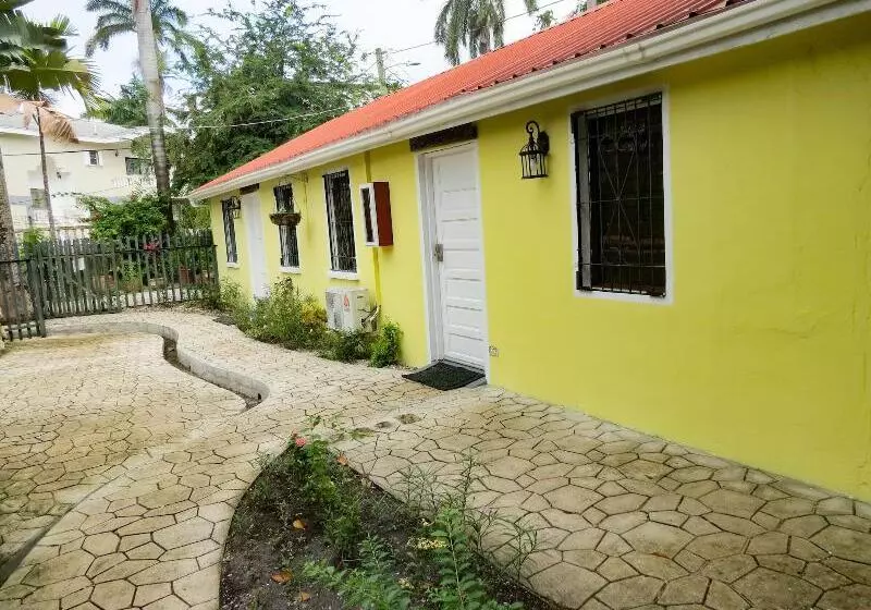 Harbour View Boutique Hotel & Wellness Retreat