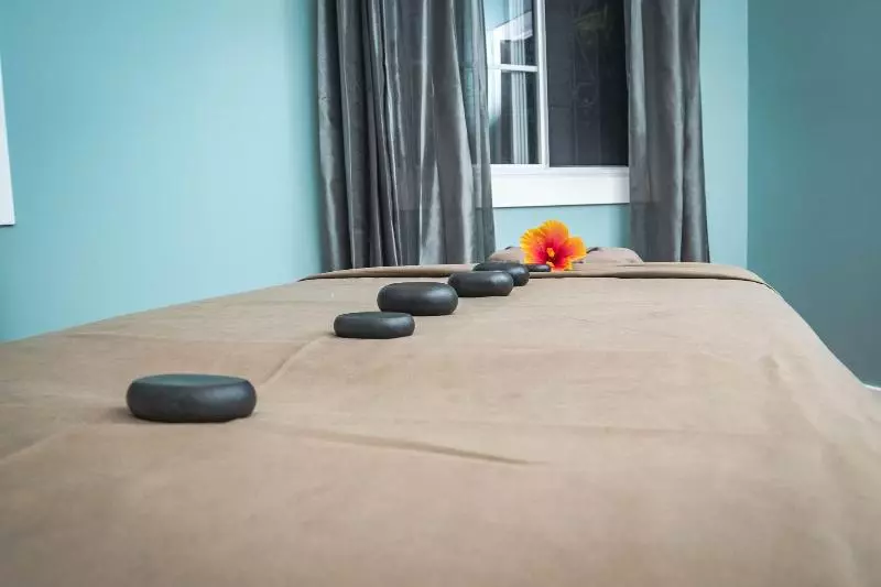 Harbour View Boutique Hotel & Wellness Retreat