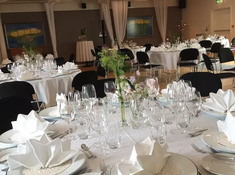 簡易ホテル Skaslien Hotel & Guesthouse