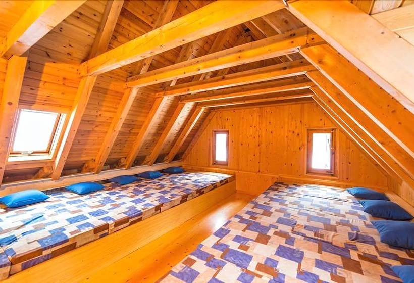 Hostel Refugi Del Fornet