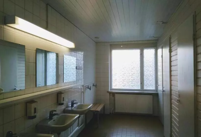 Hostel Vanha Koulu