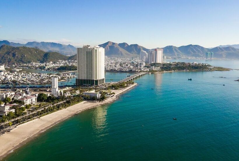 هتل Muong Thanh Luxury Khanh Hoa