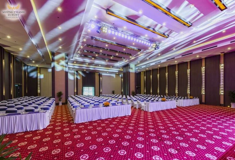 هتل Muong Thanh Luxury Khanh Hoa