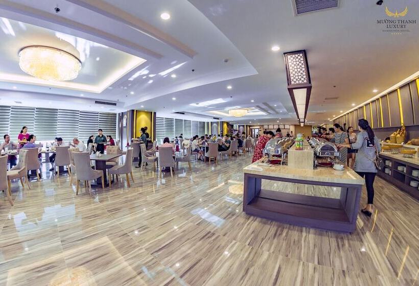 هتل Muong Thanh Luxury Khanh Hoa