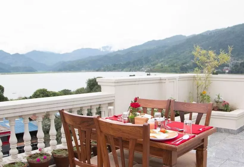هتل Portland