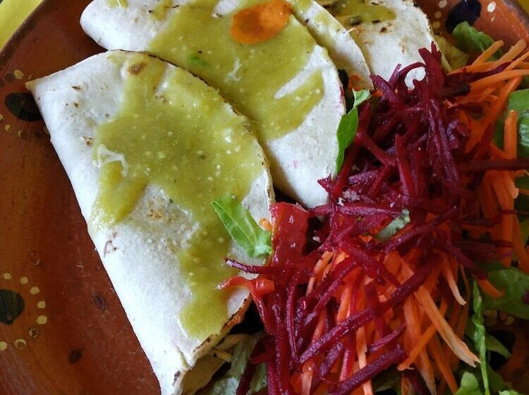 هتل Suites Sevilla