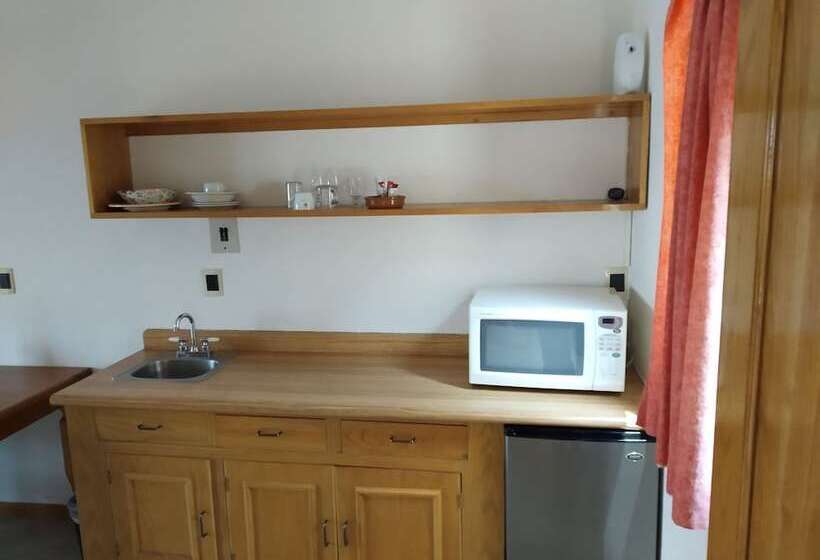 هتل Suites Sevilla