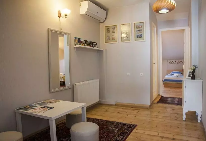 پانسیون Guest House Lile