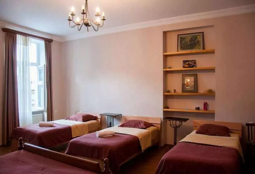 پانسیون Guest House Lile