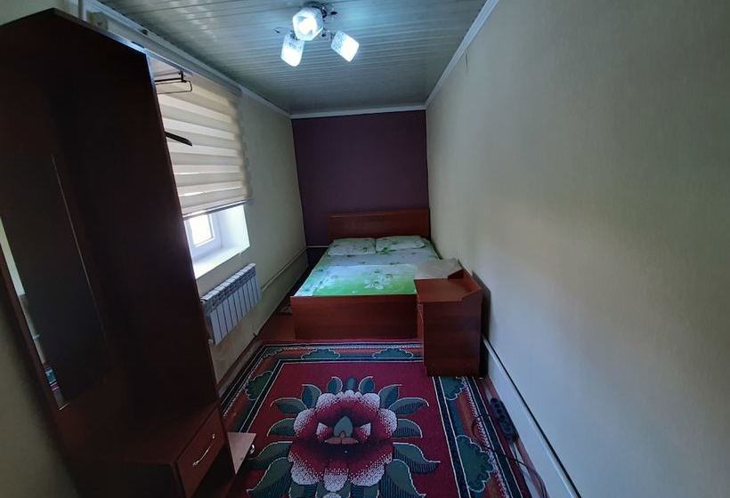 پانسیون Hostel Nur