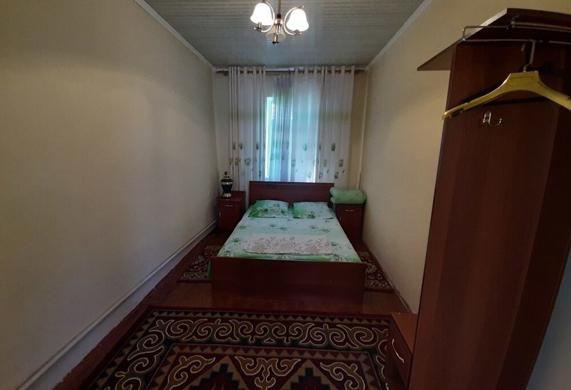 پانسیون Hostel Nur