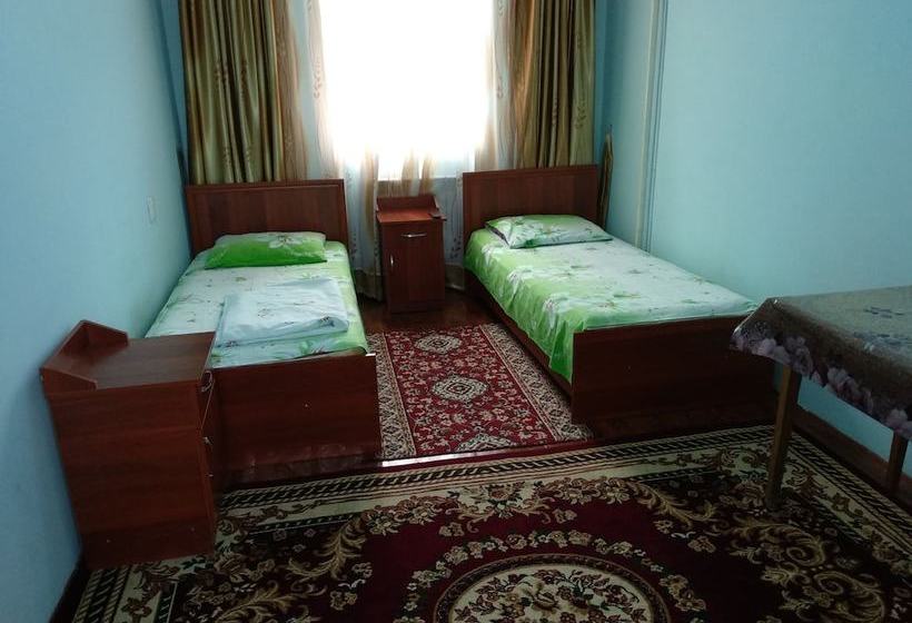 پانسیون Hostel Nur