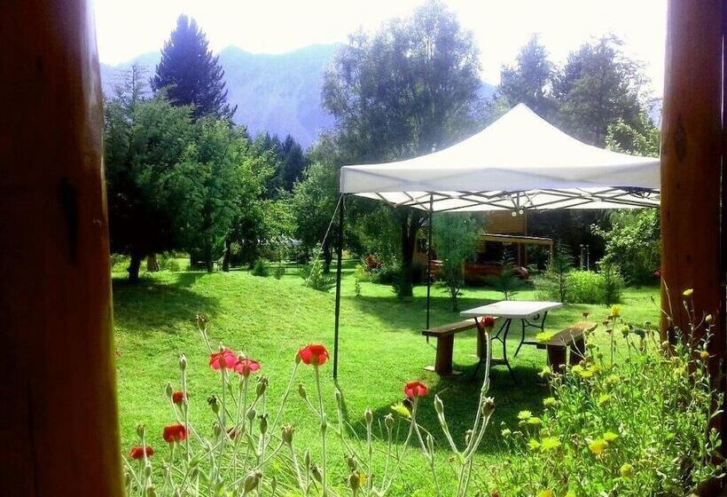 Cabañas El Refugio De Puelo
