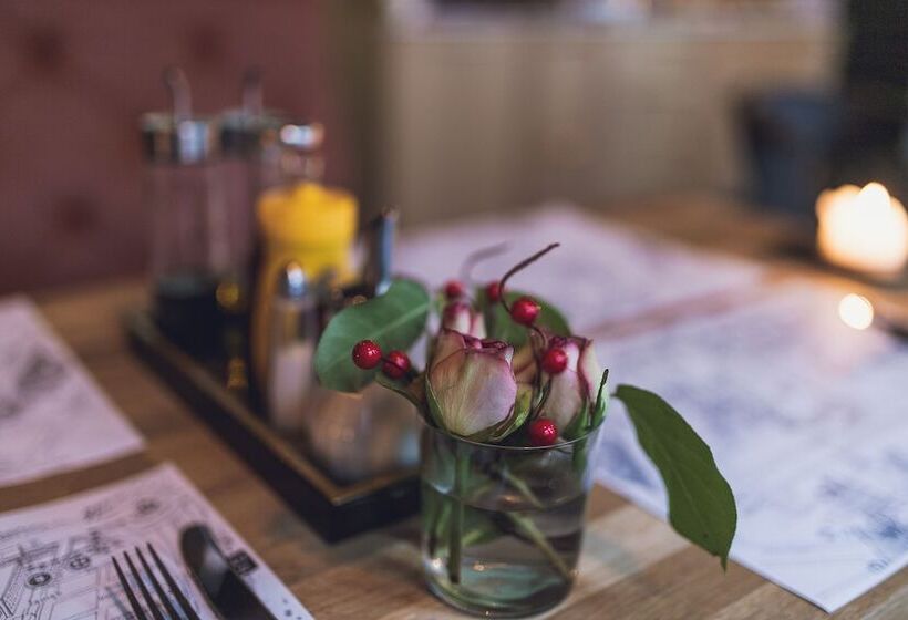 Cocorico Bed And Breakfast Old Town Szczecin Adults Only