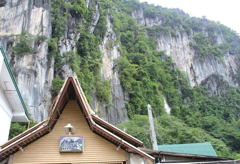 ホテル Cliffside Cottages