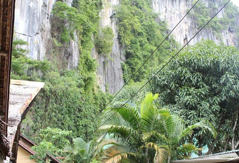 ホテル Cliffside Cottages