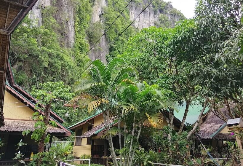 ホテル Cliffside Cottages