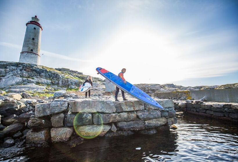 Отель Raet Camping