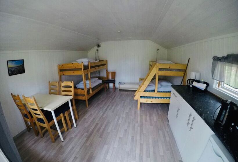 Отель Raet Camping