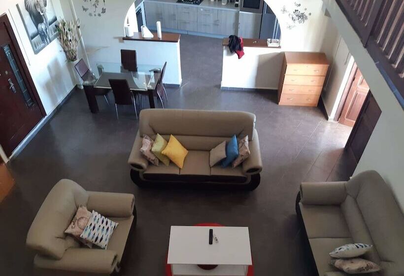 پانسیون Cacao Lodge