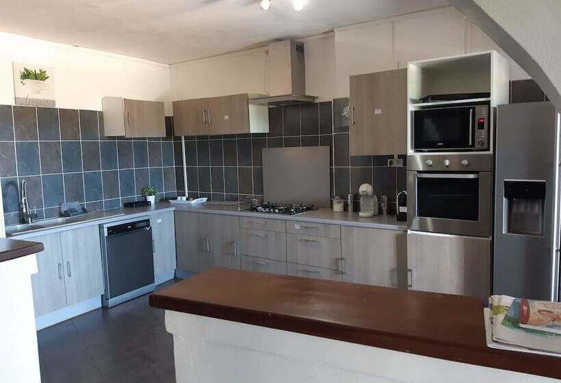 پانسیون Cacao Lodge