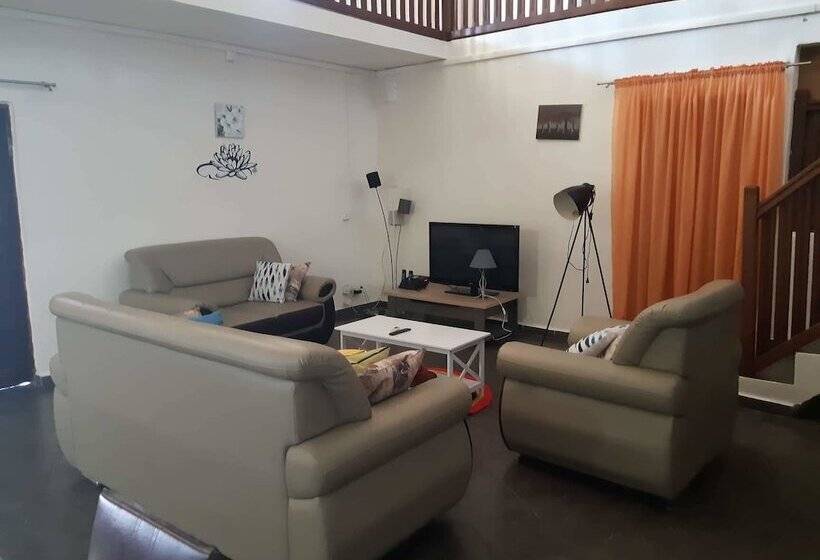 پانسیون Cacao Lodge