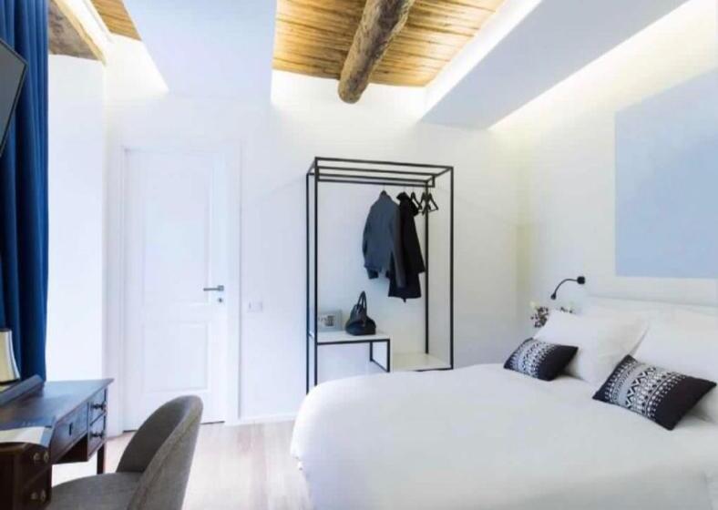 پانسیون Euphoria Al Duomo