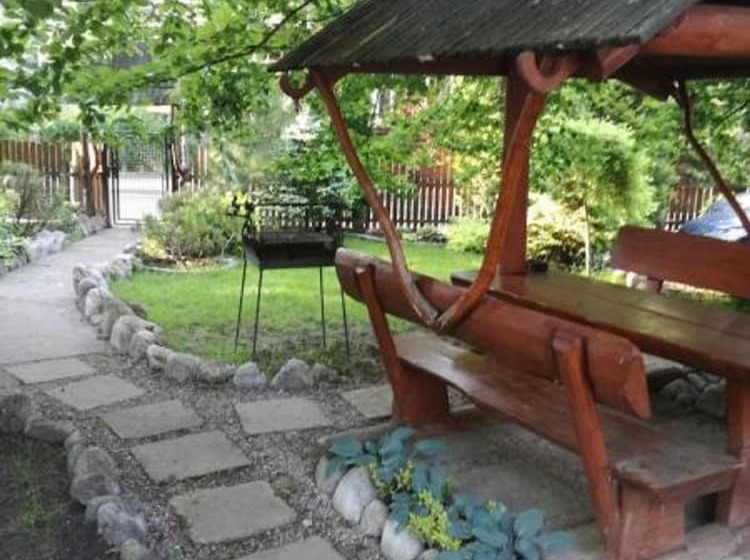 پانسیون Jambur