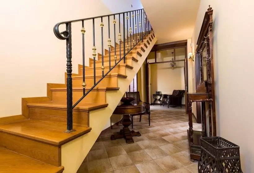 ペンション Moraitis Mansion