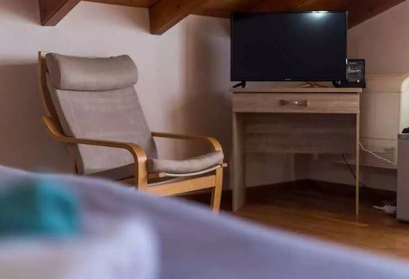 ペンション Moraitis Mansion