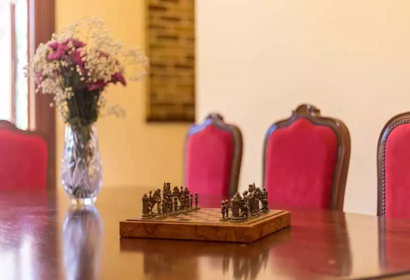 ペンション Moraitis Mansion