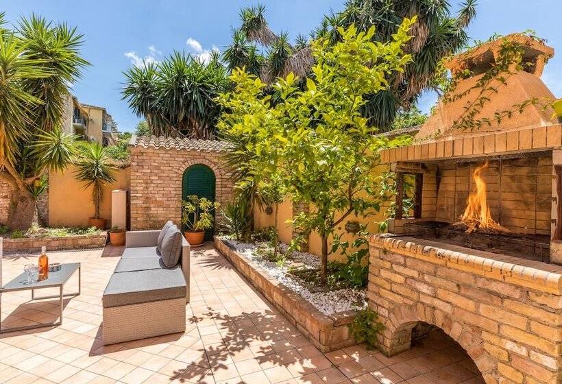 بنسيون Moraitis Mansion