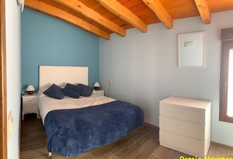 بنسيون Paraje Navazos