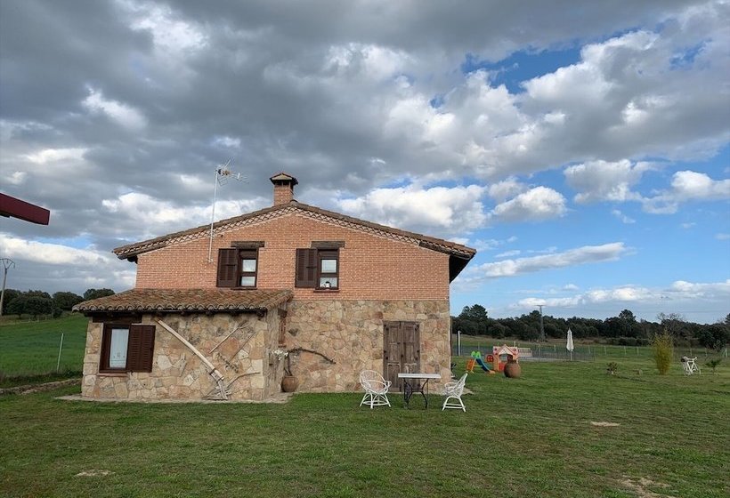 بنسيون Paraje Navazos