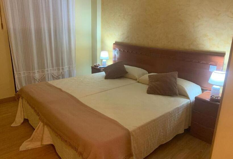 פנסיון Posada Carral Cabarceno