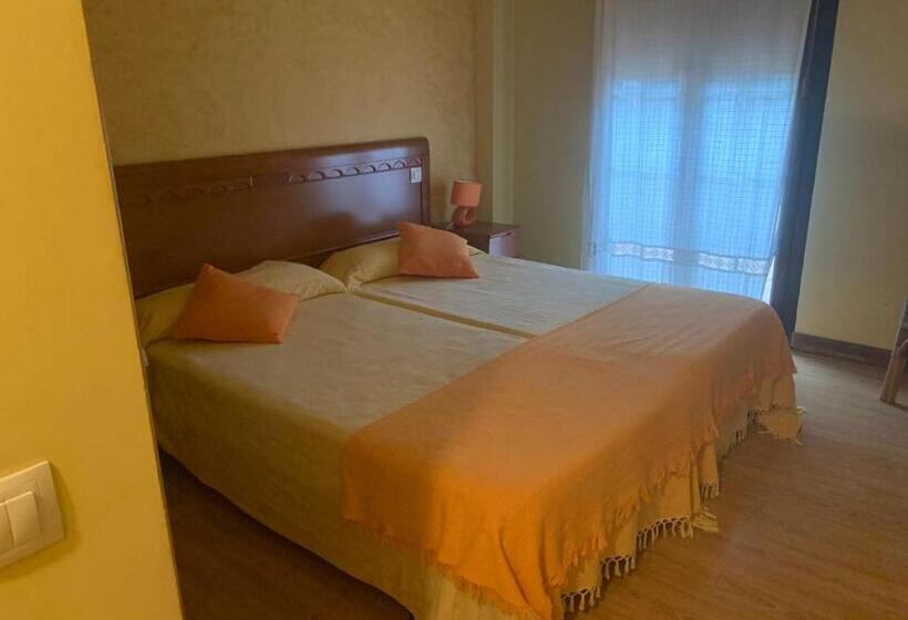 פנסיון Posada Carral Cabarceno