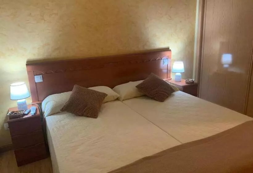 ペンション Posada Carral Cabarceno