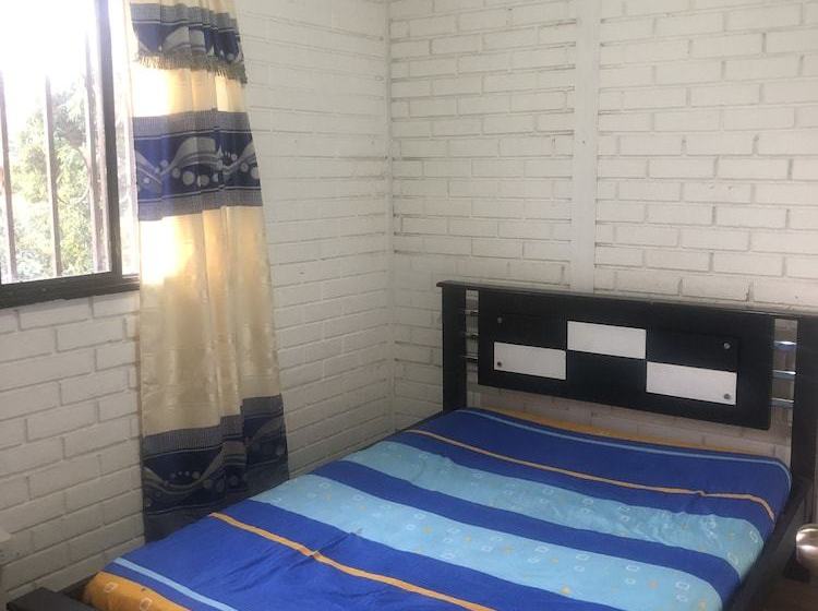 פנסיון Villa Lucy