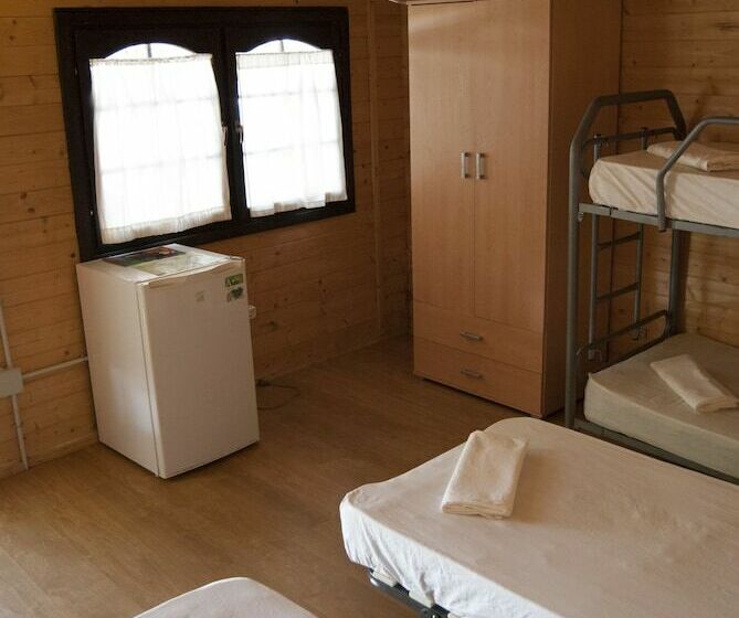 فندق Camping Valdearenas